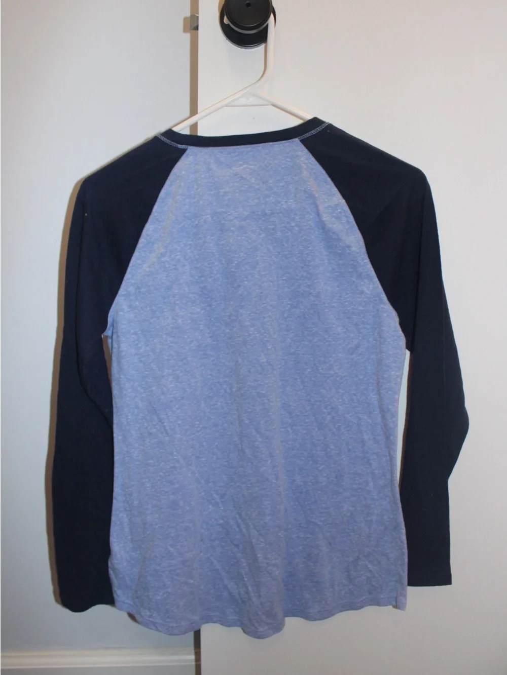 Justice Girls Size 18/20 Raglan Long Sleeve Shirt Blue/Navy NWOT